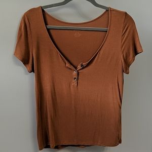 Henley T-Shirt
